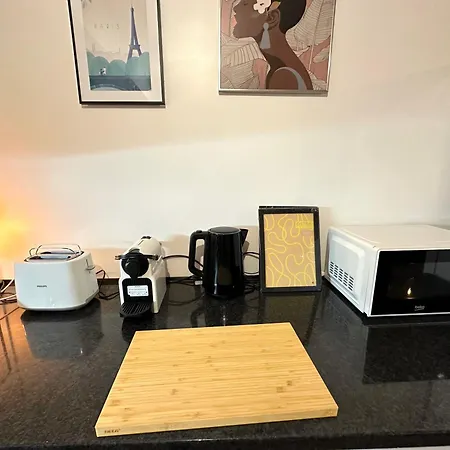 2 Pieces Avec Parking Pres De Paris By Immo Kit Lejlighed *