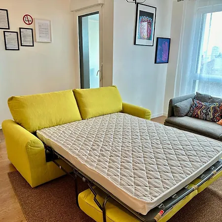 Apartment 2 Pieces Avec Parking Pres De Paris By Immo Kit *